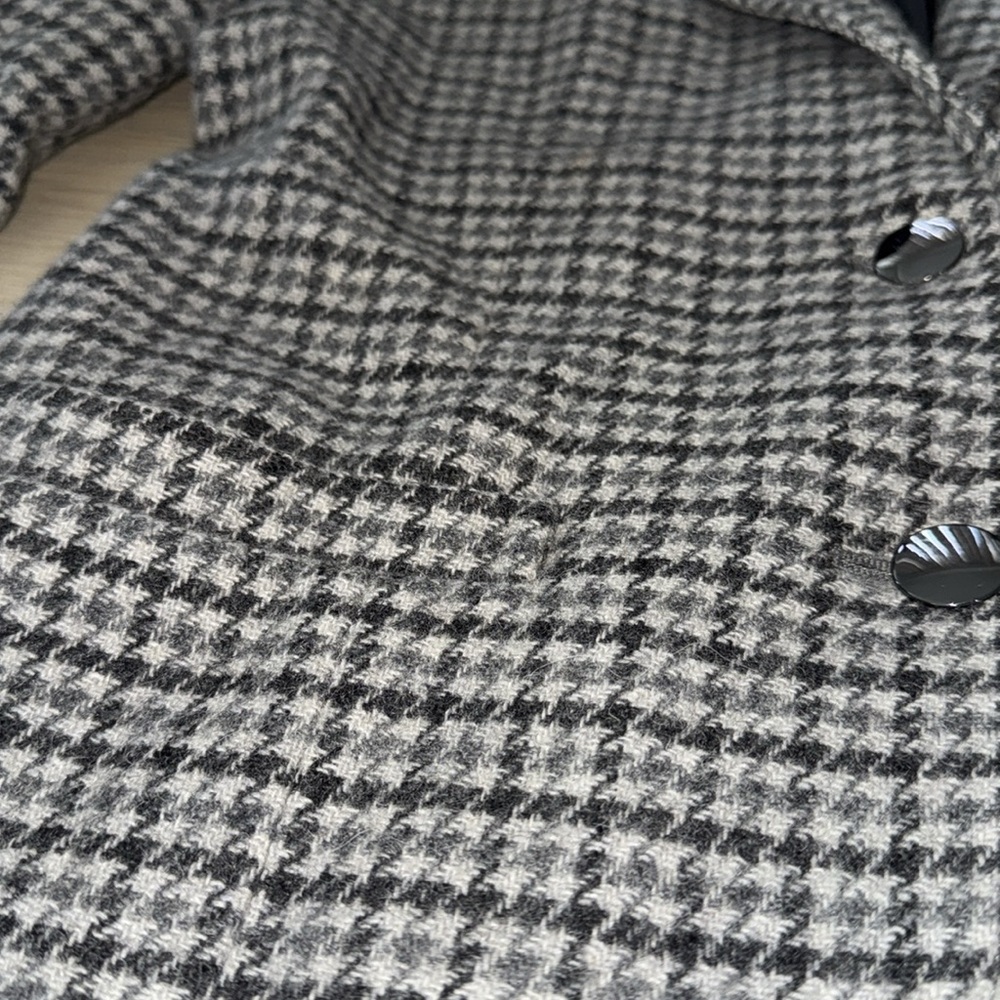 **Wilfred Black and White Sport Coat with Modern Fit - Picture 4 of 5
